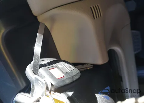 2014 Toyota Camry Le z USA, uszkodzony, nr VIN 4T1BF1FK4EU775791